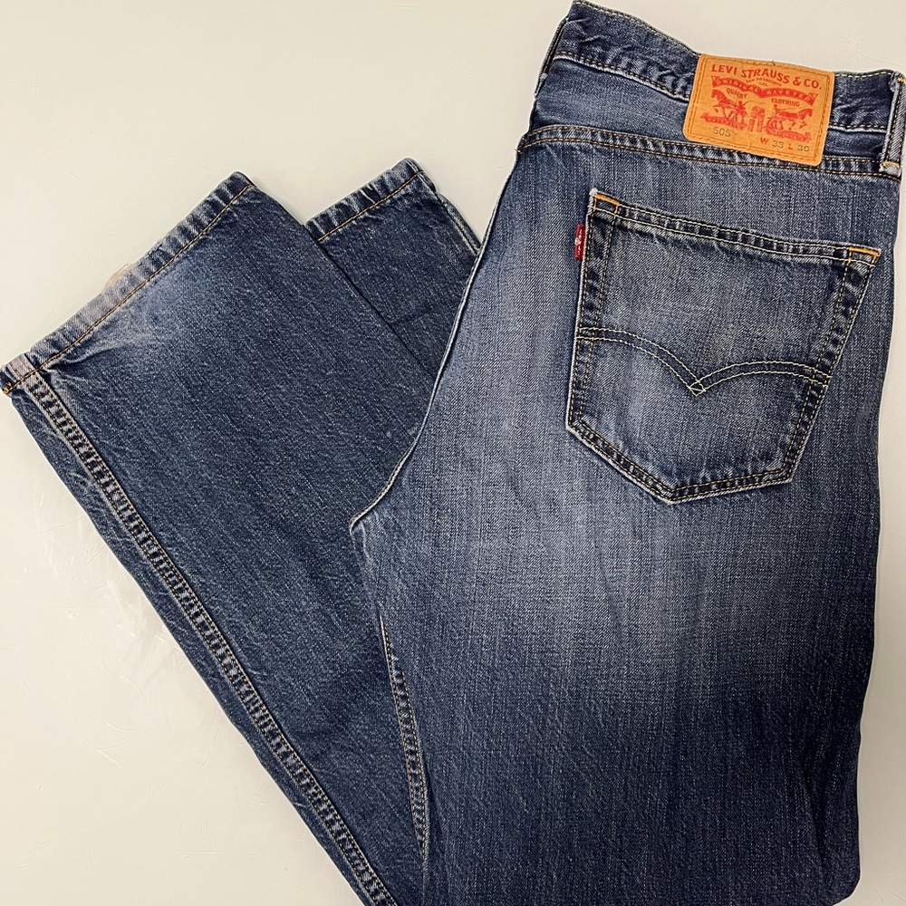 Levi’s 505 Straight Leg Jeans Men’s W33 L30 Distressed Medium Wash